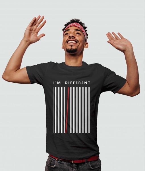 Мъжка тениска с щампа Текст и надписи I`m different